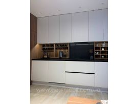 Кухня под заказ белая